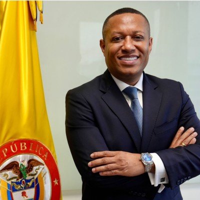 Luis Enrique Abadía García: una candidatura que pone al Pacífico en el centro del debate por el control fiscal de Colombia